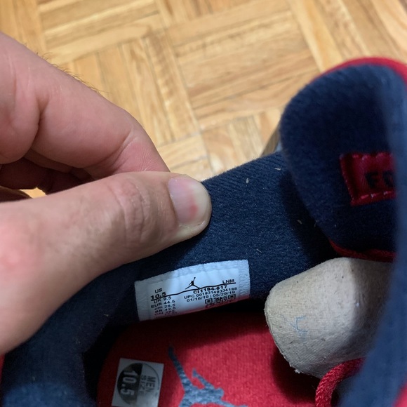 Jordan retro 4 fibo 💯 authentic - Picture 4 of 5